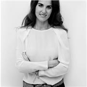 Psicóloga y Coach, doy clases presenciales y online.Soy empática y tenaz